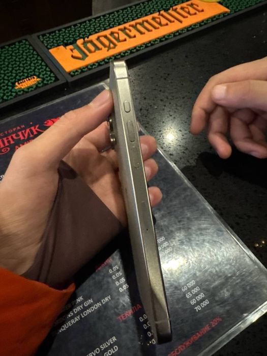 Iphone 15 pro max 256 titan