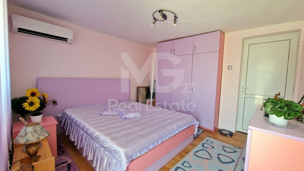 Продава се Къща в Кричим - 270 кв.м за 926 €/кв.м - Снимка #8