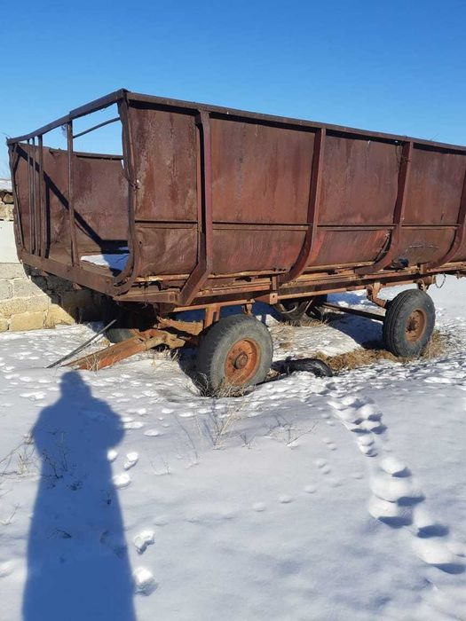 Продам прицеп  2ПТС-4