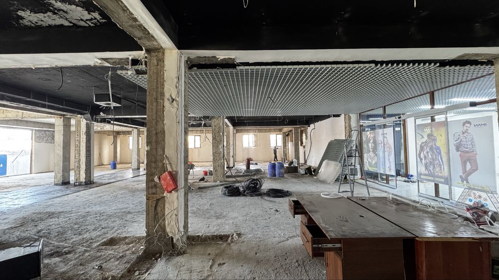 Продается  Помещение  600м2   1 вая линия вдоль дороги Поворот