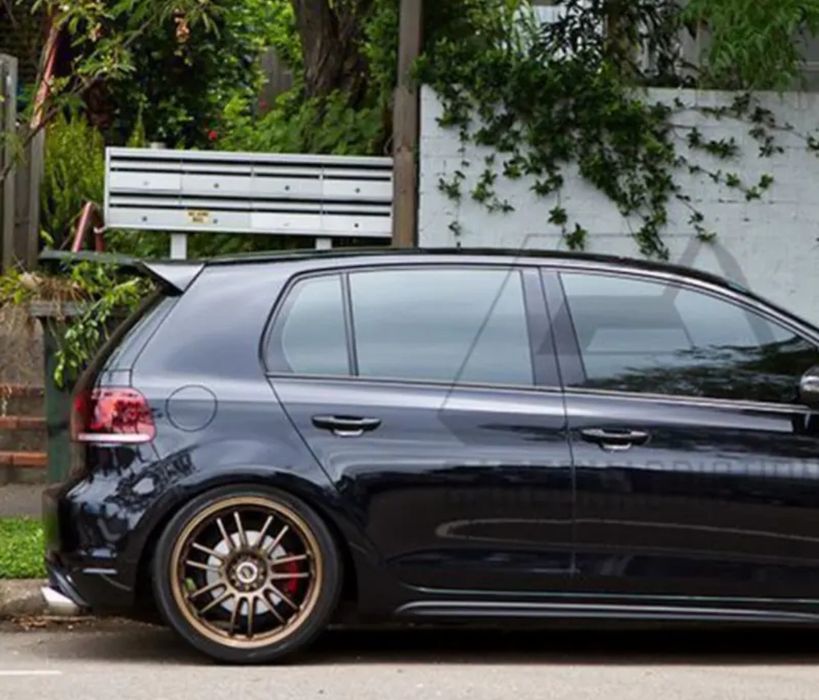 Eleron golf 6 GTI 2008-2013,negru lucios