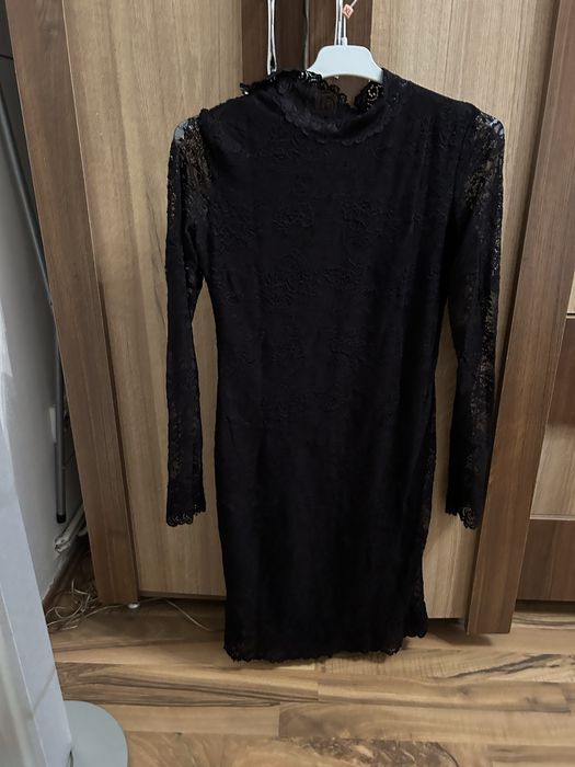 Rochie neagra mulata