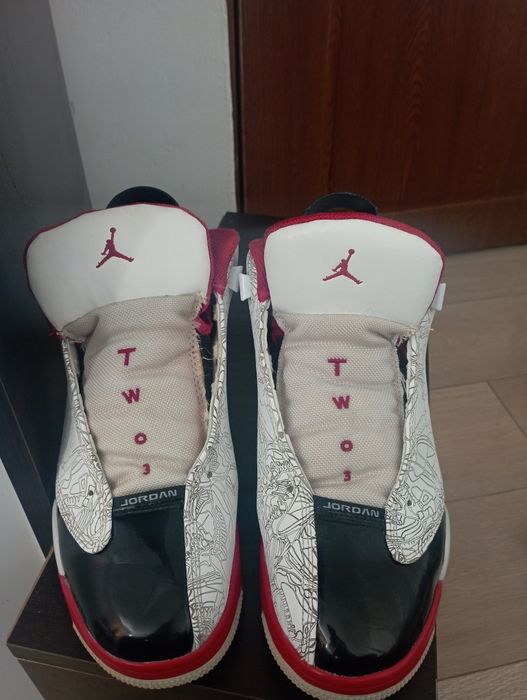 Jordan dub zero varsity red