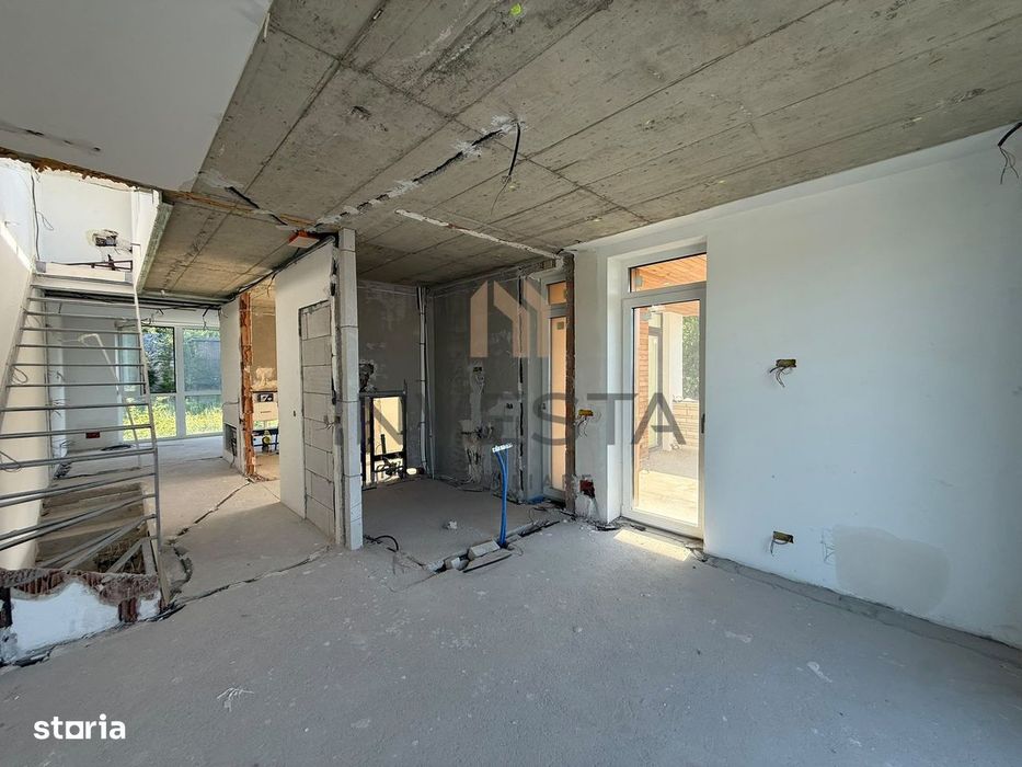 Casa moderna cu terasa panoramica de 40 mp, zona Voronet, Iris