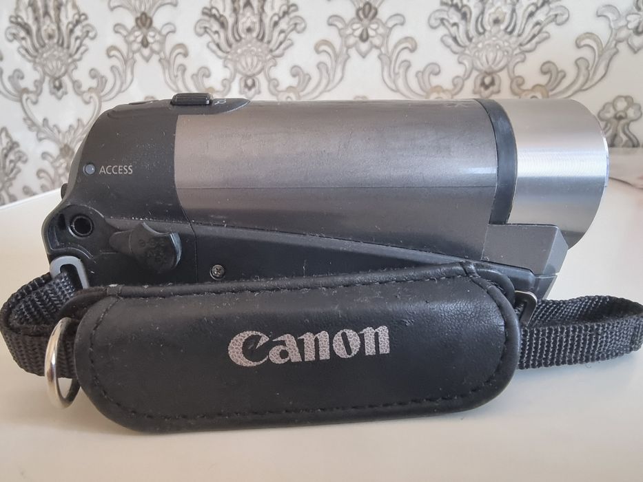 Цифровая видеокамера Canon legria fs36