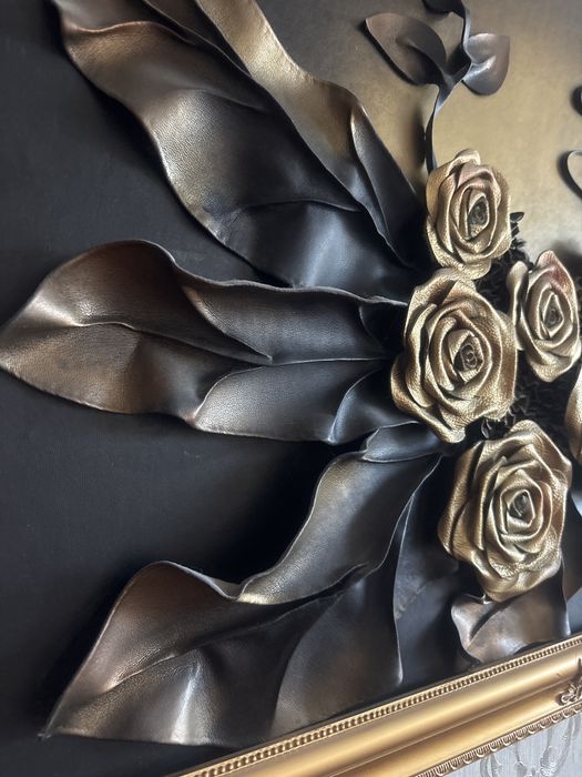 Картина кожанная