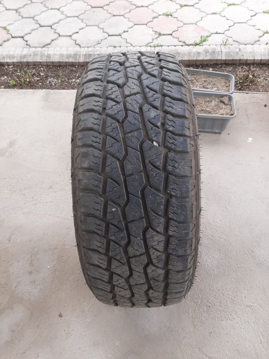 Продам пару шин  р18