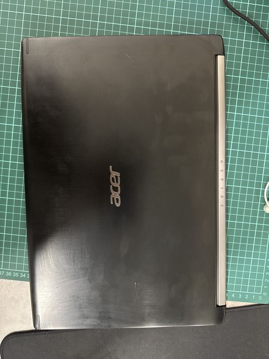 Ноутбук Acer Aspire 7