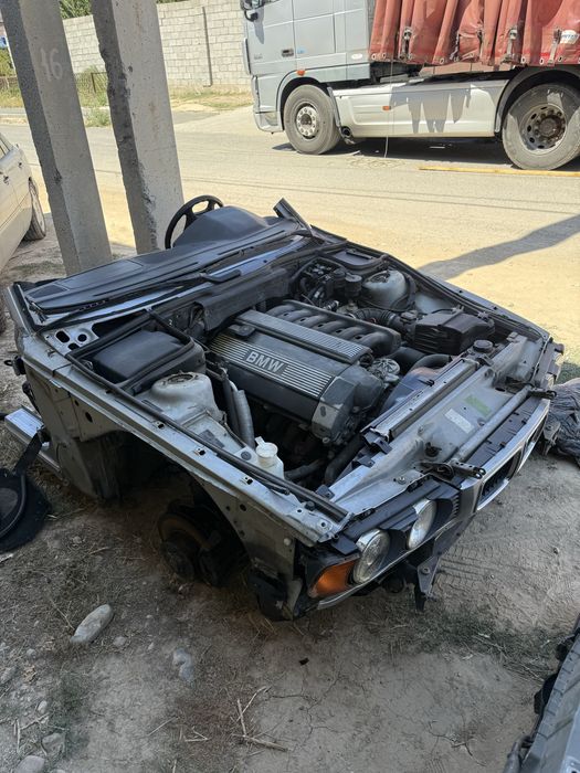 Мотор 2.5 с ванусом на BMW e34