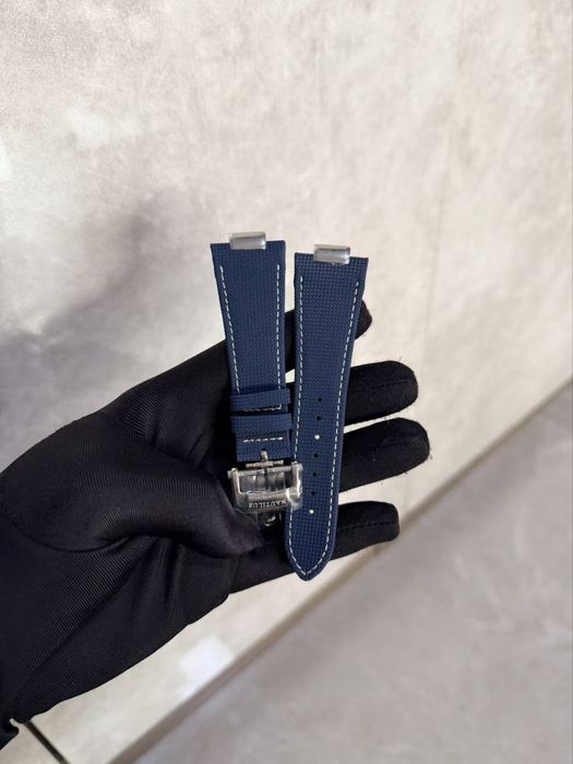 Часы Patek Philippe Nautilus 50 Years