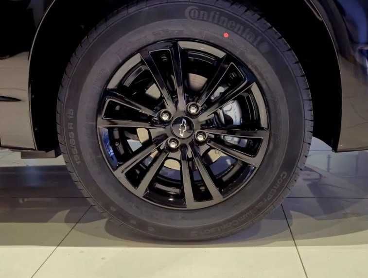 Chevrolet Cobalt 2025 — 4