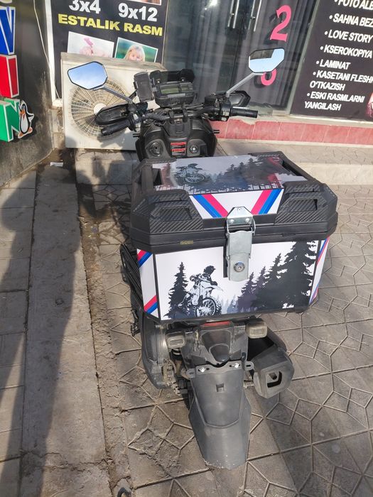 Skuter tank sotiladi