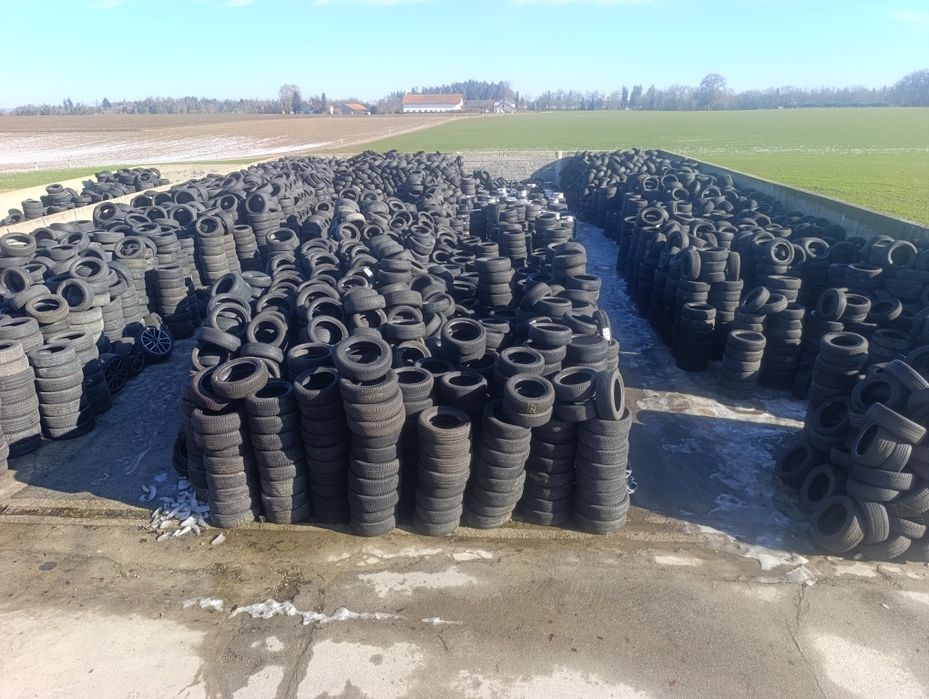 Anvelope (Cauciucuri) in Germania En-gros Perechi