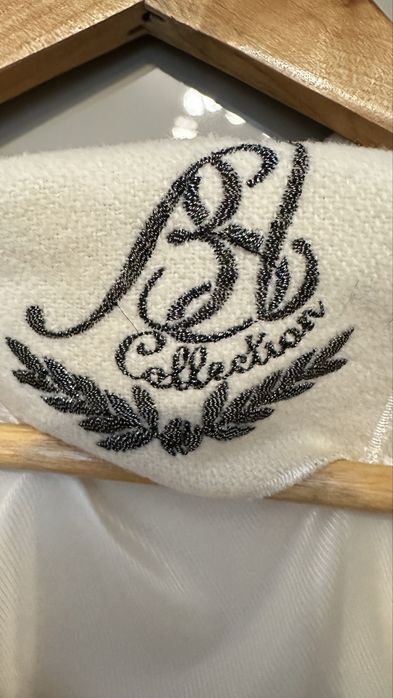 Palton alb sifefat din lana