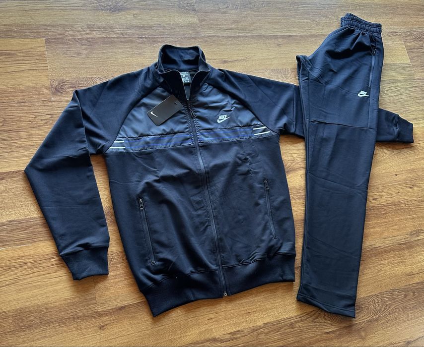 Мъжки,памучен,тъмно син екип Nike