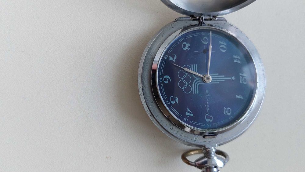 Продам часы оригинал. СССР и Швейцария.