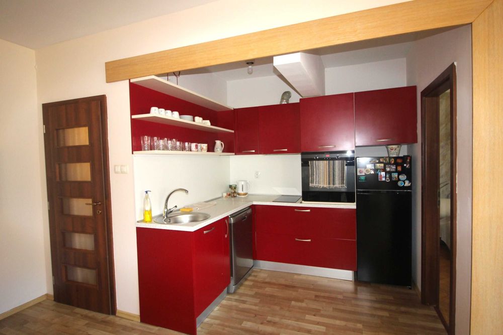 Дава се под наем Двустаен апартамент в Габрово, Център - 55 кв.м за 331.5 € - Снимка #1