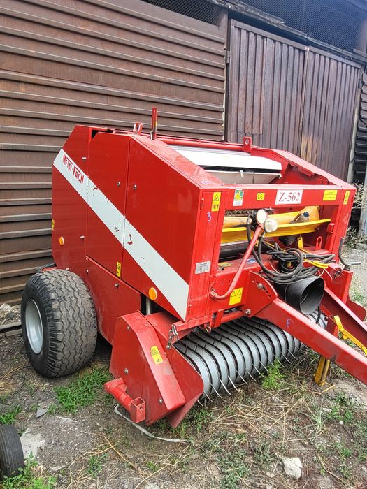 Пресс подборщик Metal fach Z562