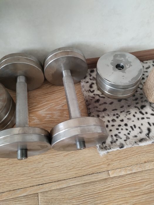 Гантели качественные разные