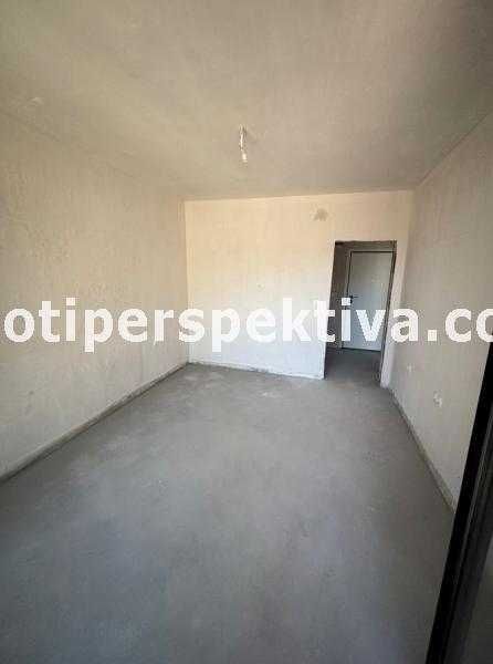 Продава се Тристаен апартамент в Пловдив, Тракия - 100 кв.м за 1499 €/кв.м - Снимка #2