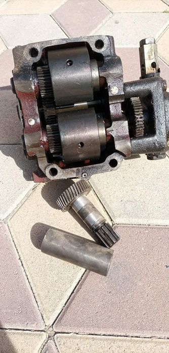 UTB 640 piese motor