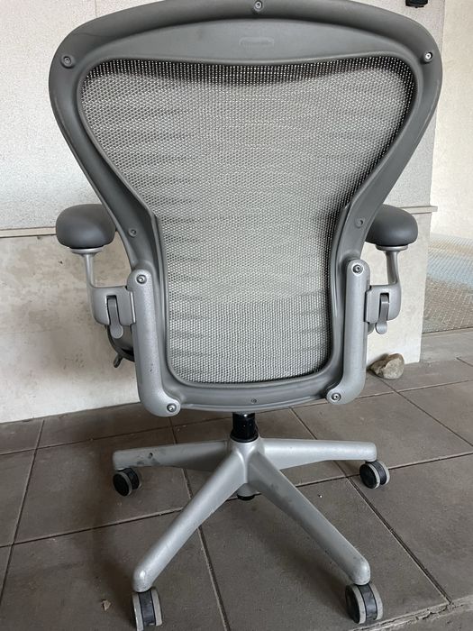 Herman Miller Aeron  Classic size B