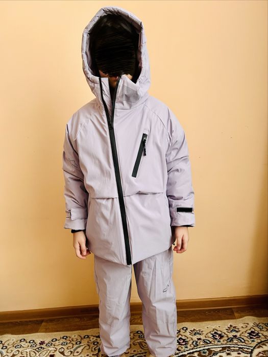 Продам лыжный костюм на девочку