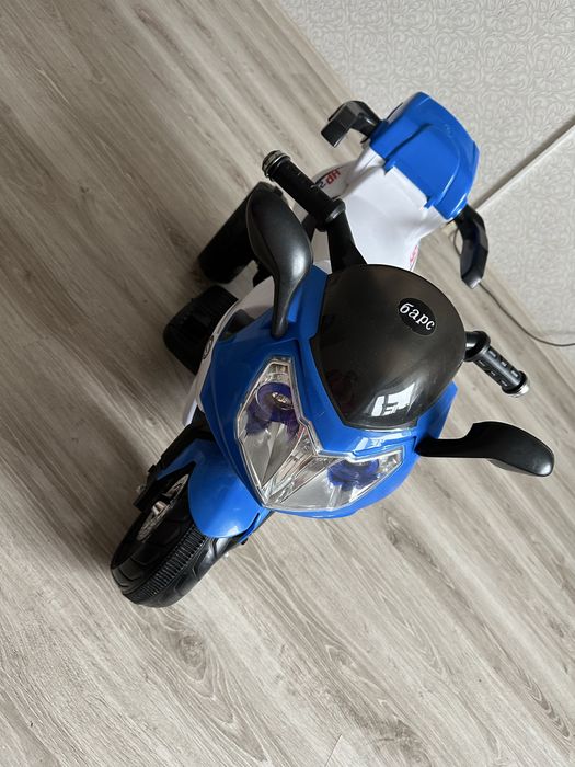 Мотоцикл на аккамуляторе