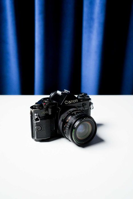 Canon A1 aparat pe film