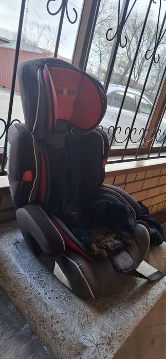 Продам автокресло
