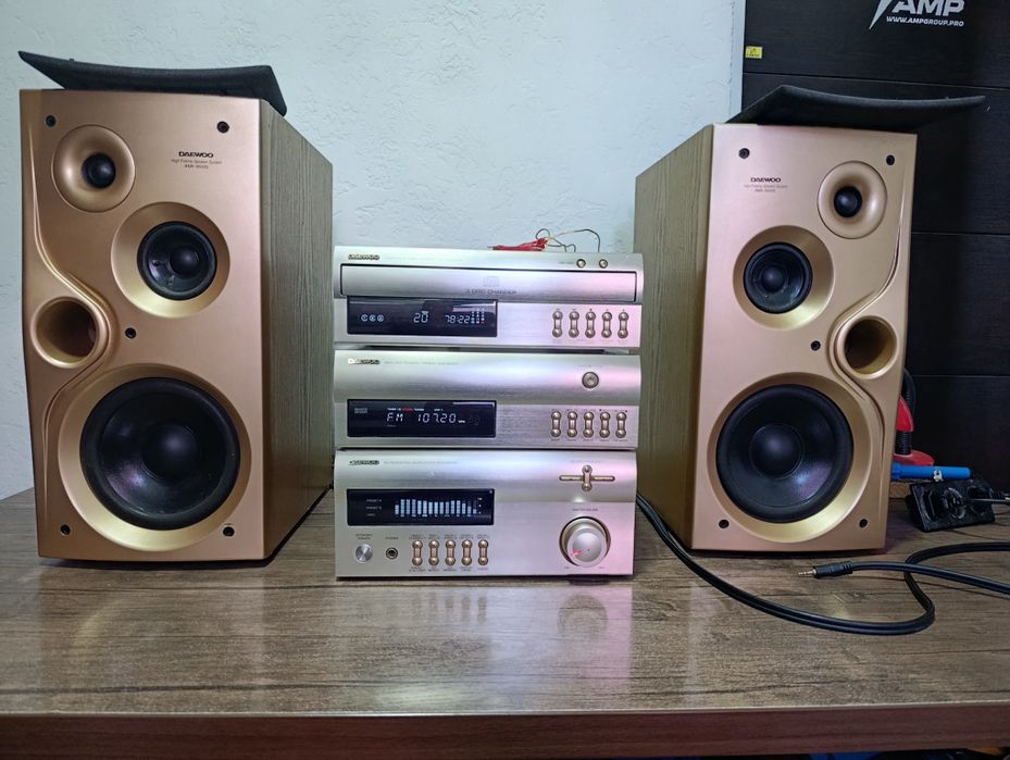Музыкальный центр Daewoo 950 t