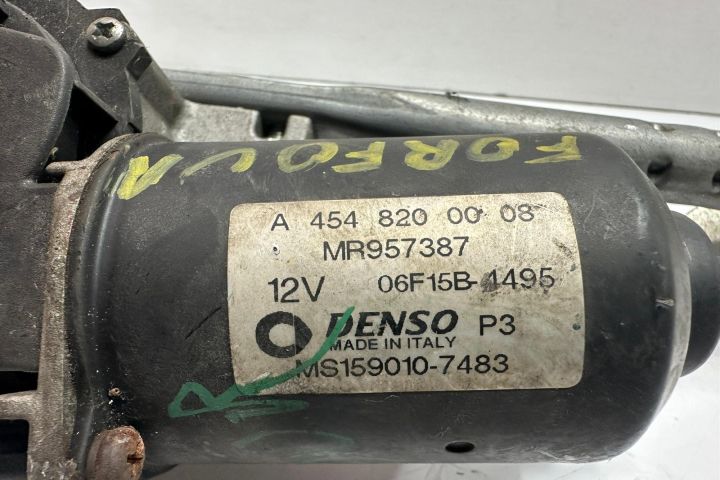 Ansamblu stergator parbriz cu motoras A4548200008 Smart Forfour prima