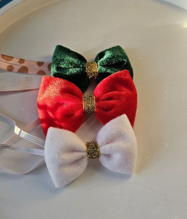 Accesorii de păr cu motiv Crăciun! Înflorate unicate.