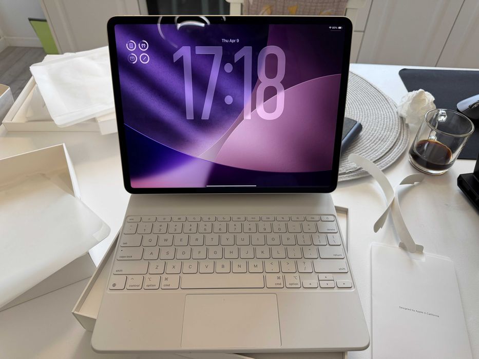 iPad Air 13 inch with M3 (512 GB) + Magic keyboard + Appel Pencil Pro