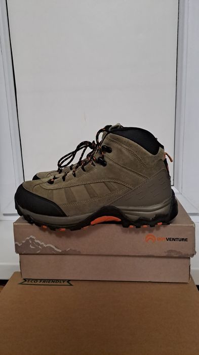 Ботинки спортивные