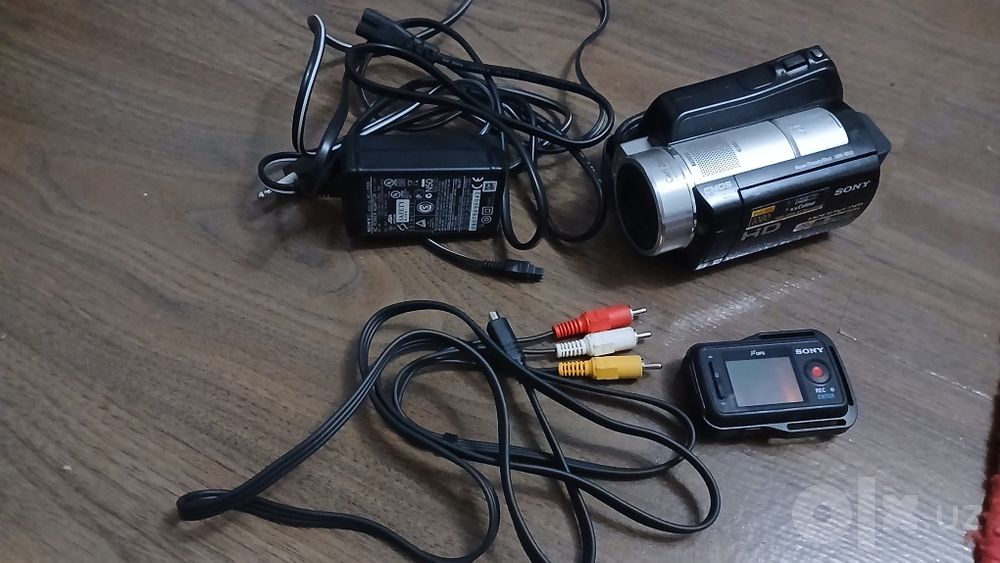 Продаётся цифровой видео камера Sony