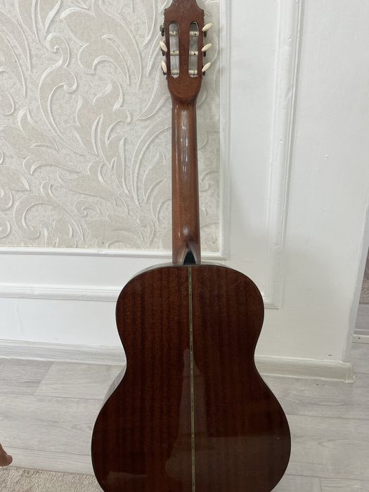 Классика гитара YAMAHA c80