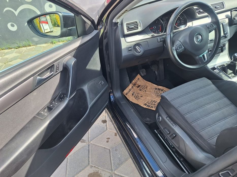 Volkswagen Passat B7  2.0 TDi  140 cp