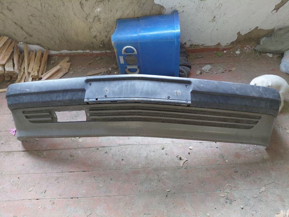 Мерседес 190 бампер