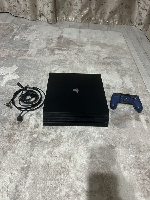Play Station 4Pro 1Tb