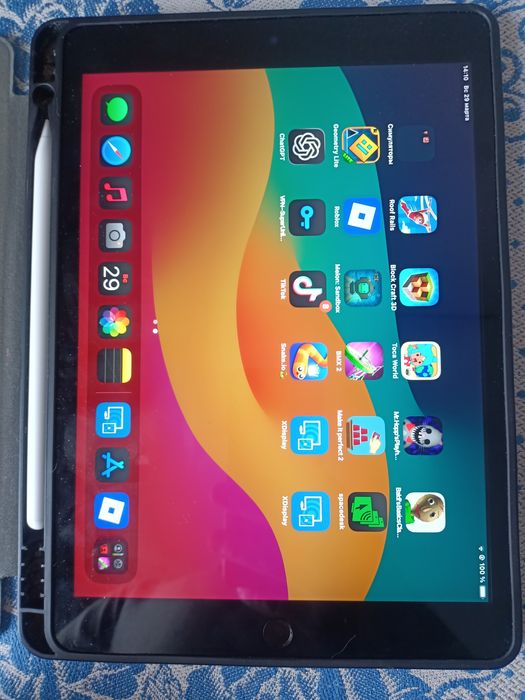 Продам  Айпад  9