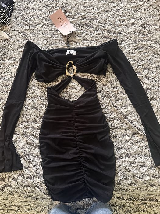 Vand rochita Oh Polly marime xs, noua cu eticheta ,