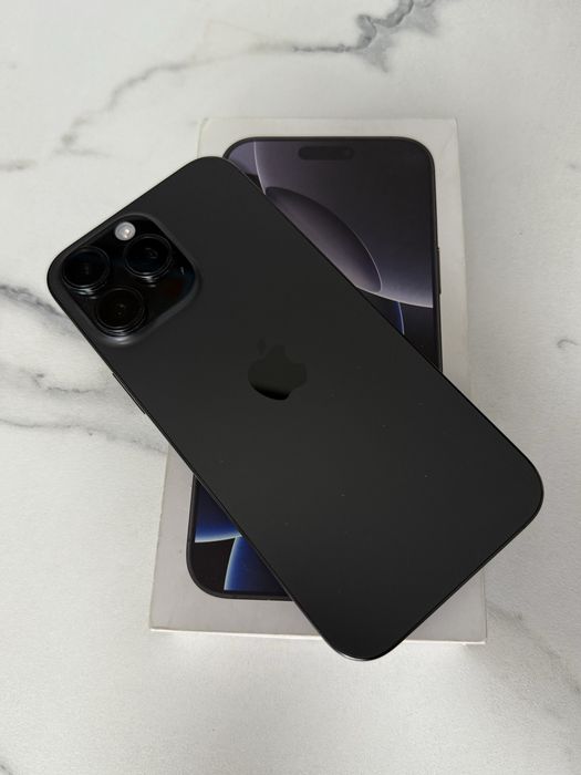 iPhone 16 Pro Max 256GB / 99% емкость / eSIM
