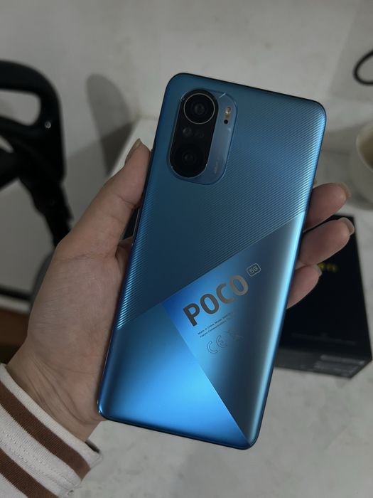 Продается телефон Poco F3