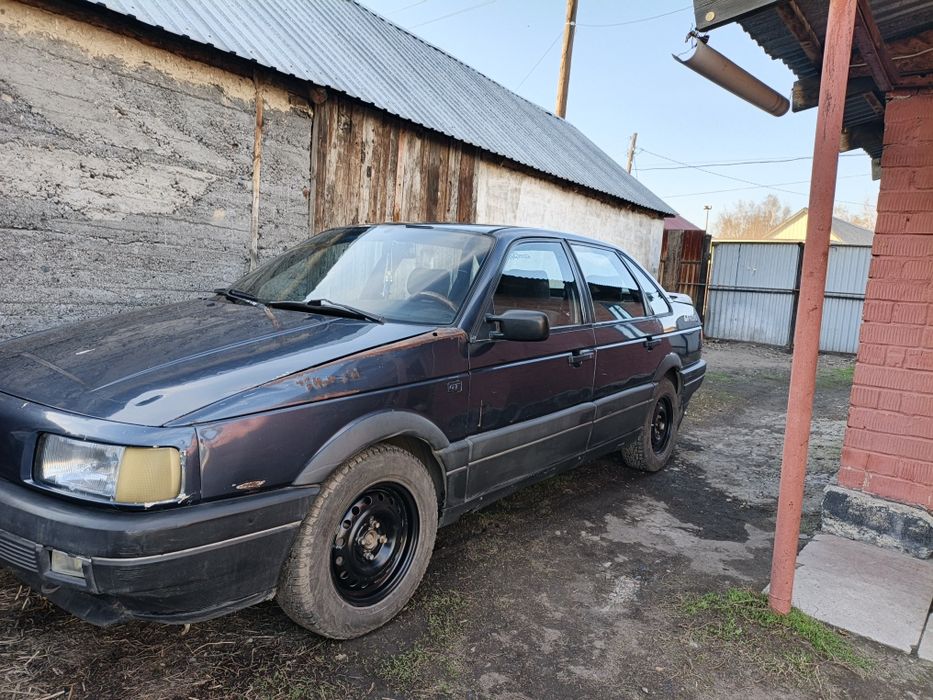 Продам Volkswagen Passat b3 1.8