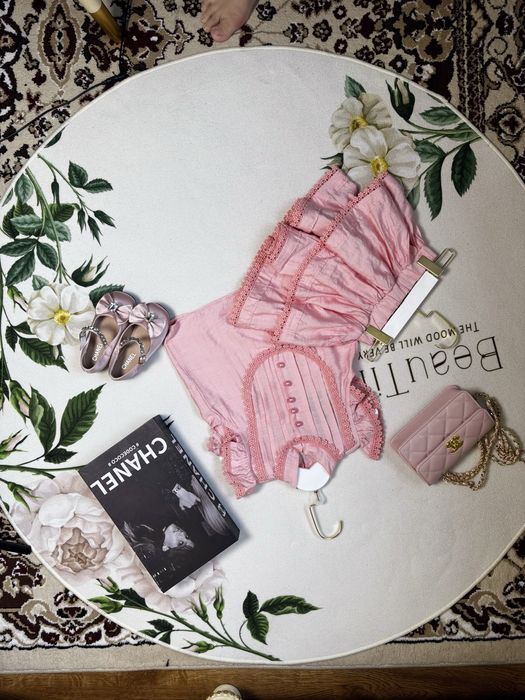 Pushti bolalar dvoykasi