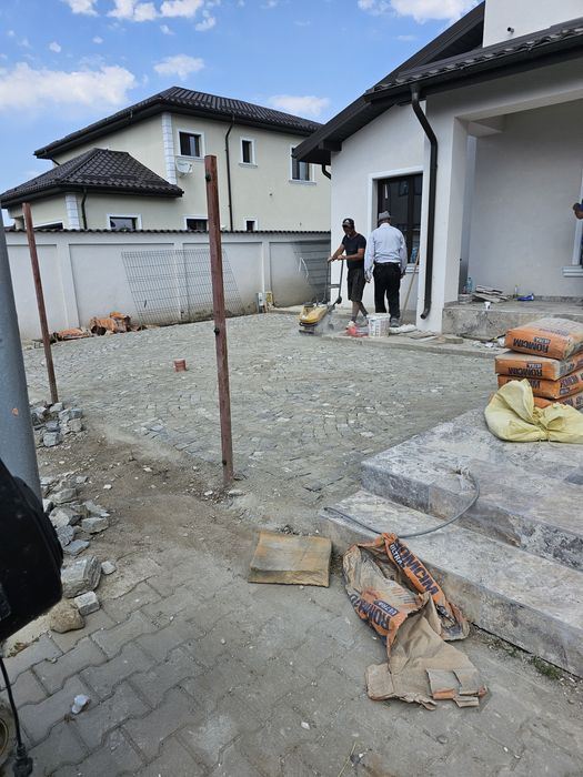 Piatra  cubica  pavaj