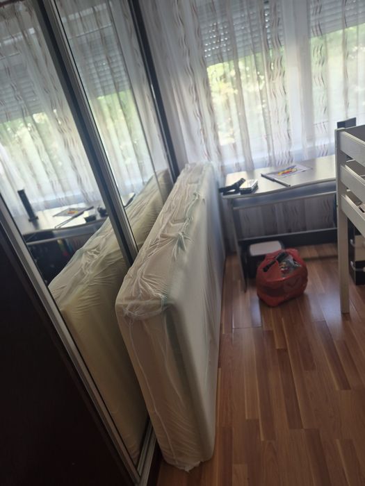 Pat inalt cu scara cu saltea dormeo inclusa