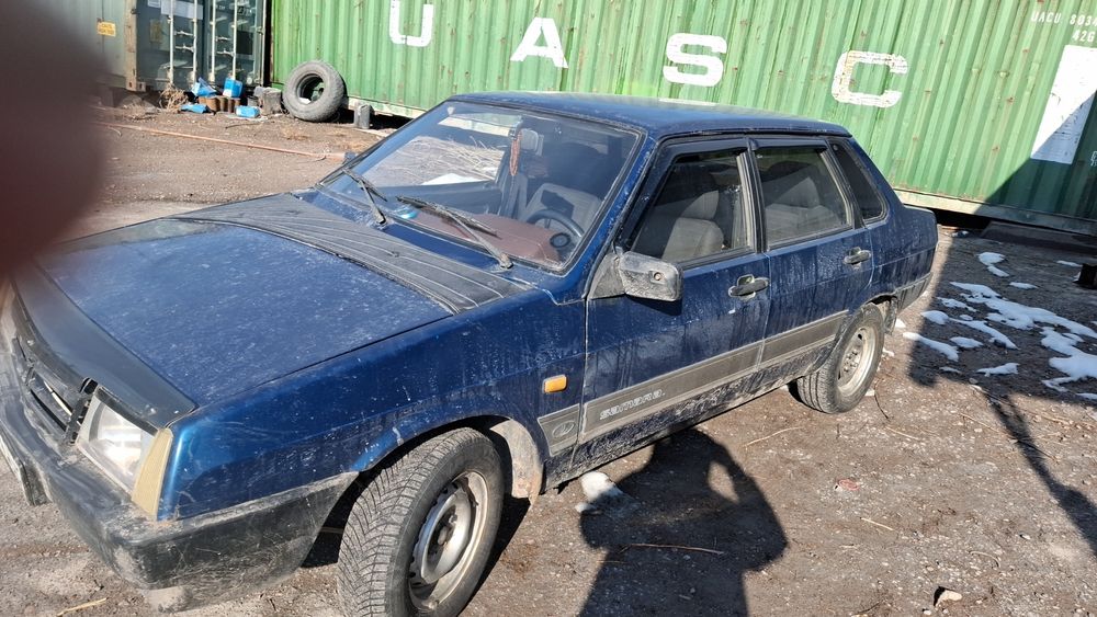 ВАЗ-21099, сотилади.