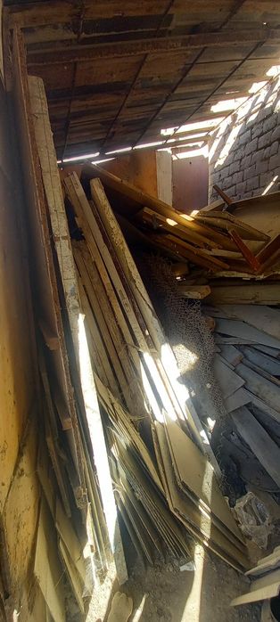 Тахтала сотилади